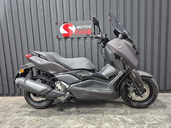 YAMAHA XMAX 300 CONNECTED ABS YAMAHA XMAX 300 CONNECTED ABS